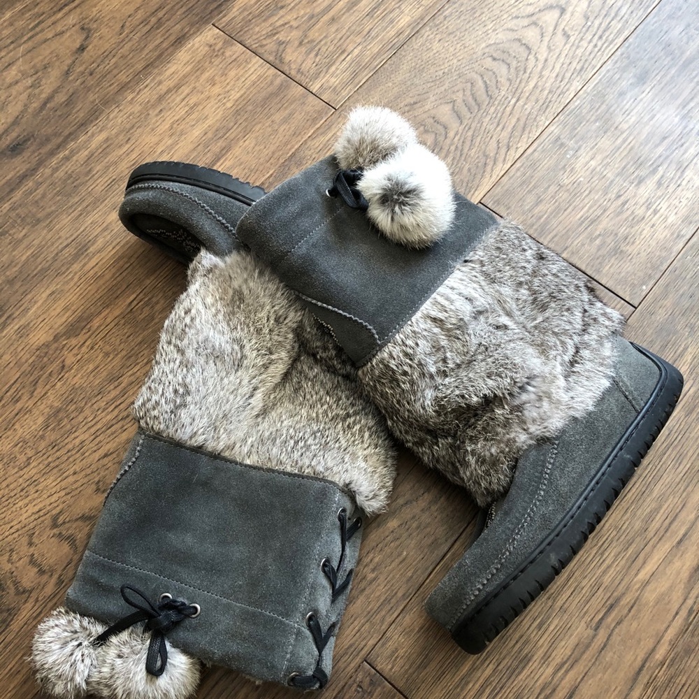 Manitobah mukluks